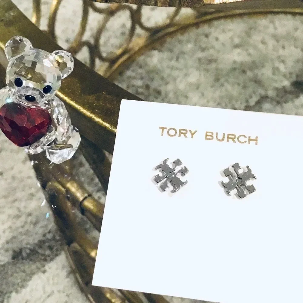Tory Burch Classic. Kira  Stud Earrings silver - Picture 4 of 6